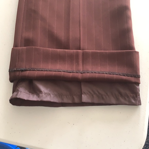 Le Suit Brown Pant Suit - Picture 5 of 6